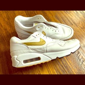 Nike Men’s Air Max 90 Size 7